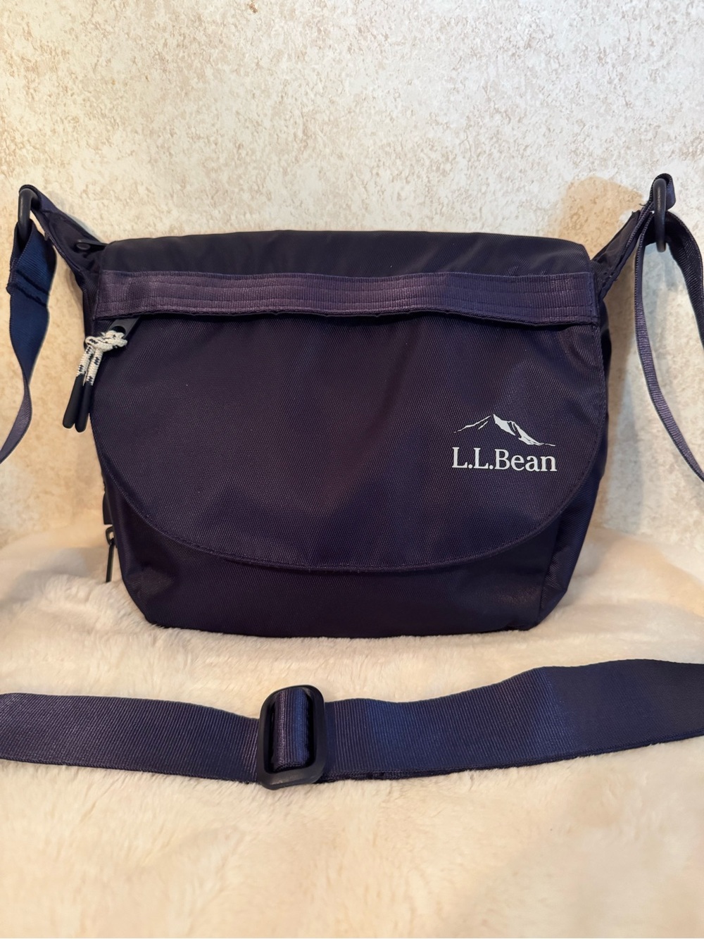L.L. Bean Navy Blue Messenger Crossbody Bag NWOT